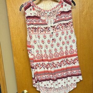 5 for $25 Sonoma Red and White Floral Sleeveless Blouse